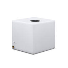 Indlæs billede til gallerivisning 65 liter kvadratisk tank i robust plast materiale med udgang til aftapning